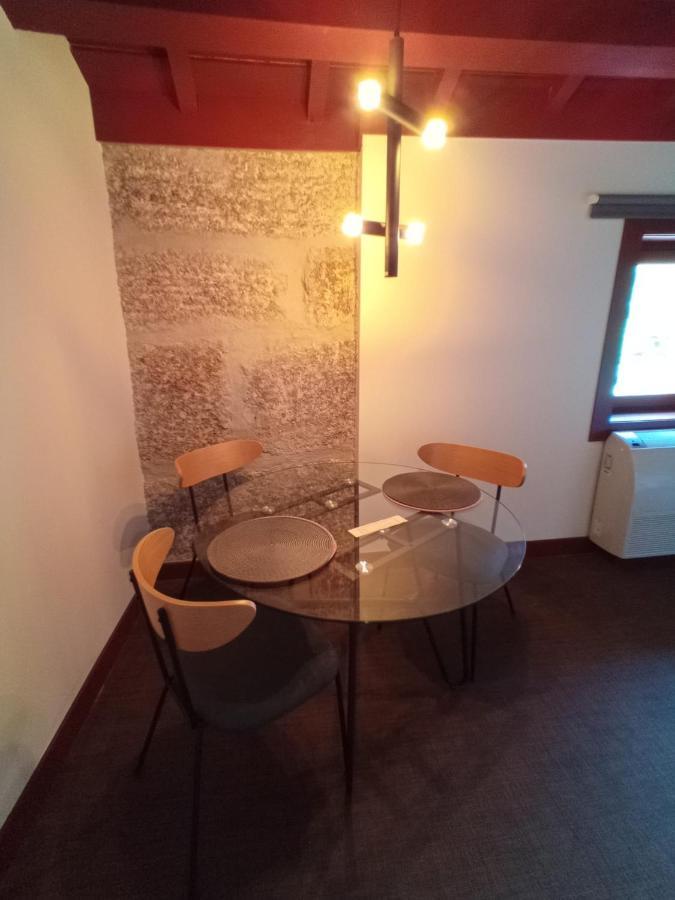 Quinta Pousada De Fora Wines & Tourism ギマランイス 部屋 写真