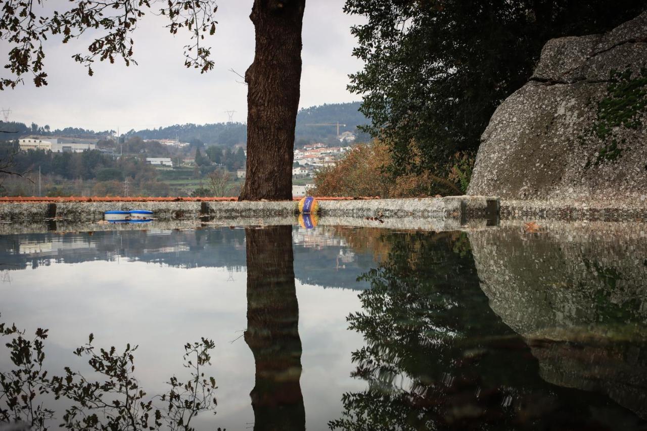 Quinta Pousada De Fora Wines & Tourism ギマランイス エクステリア 写真